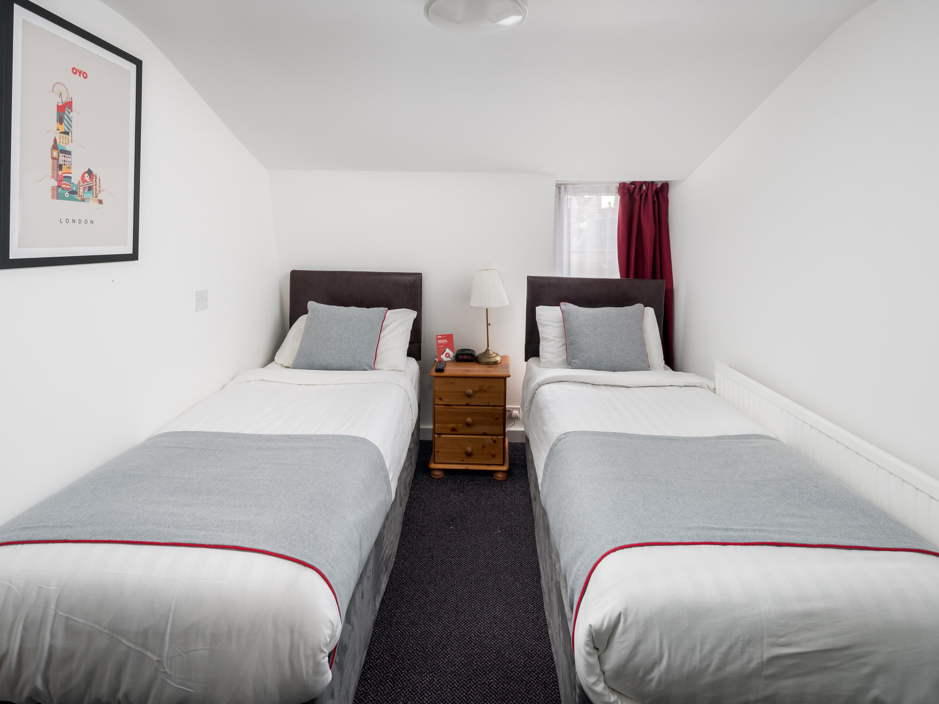Apollo Hotel Kings Cross London Ngoại thất bức ảnh