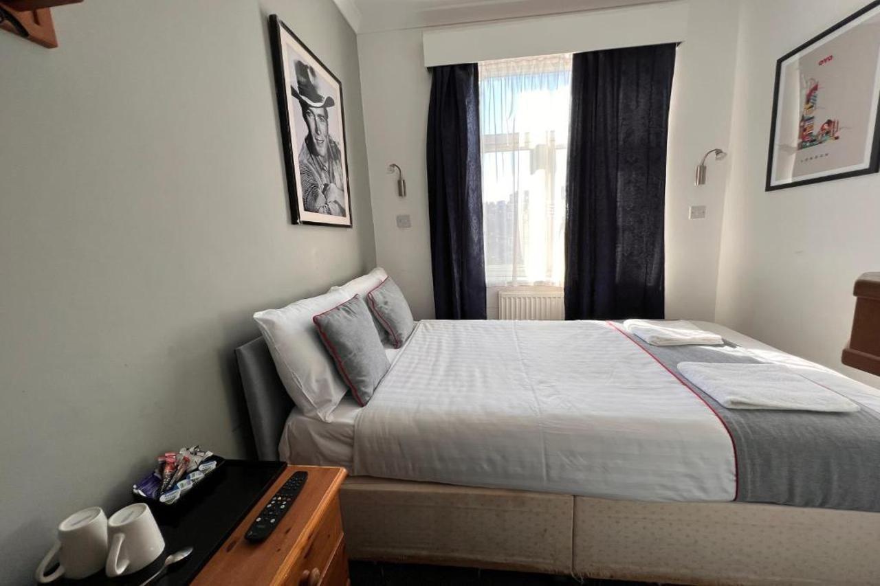 Apollo Hotel Kings Cross London Ngoại thất bức ảnh